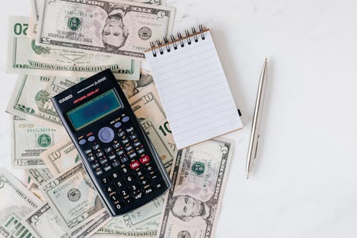 Homeschool Budget Ideas for the New Year (Smart Ways to Save Without Sacrificing Quality)