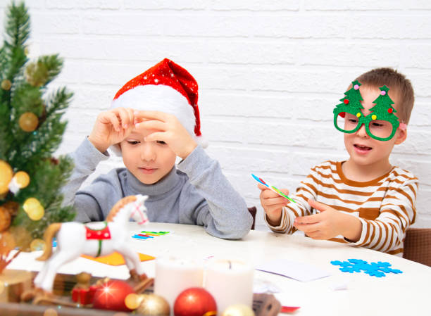 How to Mix Homeschool + Holiday Fun Without Feeling Overwhelmed