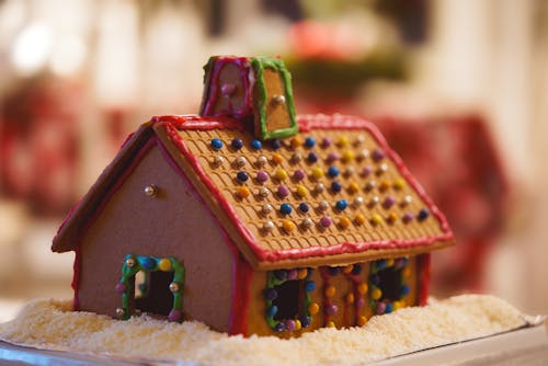 Christmas STEM Challenges for Kids (Build, Design, Problem-Solve!)