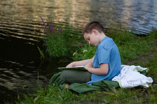 Summer Homeschool Learning: 25 Fun Activities for Homeschool That Keep Kids Learning Without Feeling Like School
