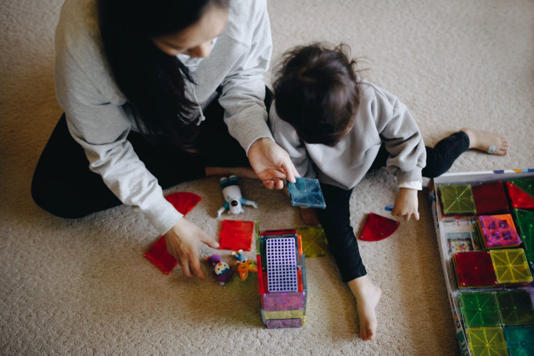 The Best Educational Toys That Keep Kids Busy and Learning